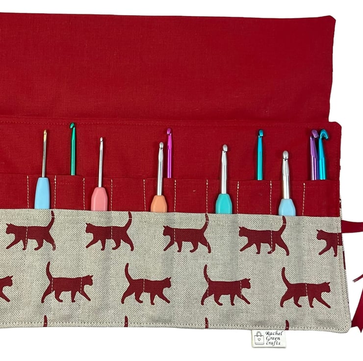 Crochet hook case with cats, Ergonomic hook org - Folksy