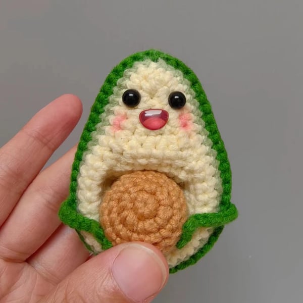 Handmade Crocheted Avocado Keychain: Adorable Hand-Knitted Wool Gift and Pendant