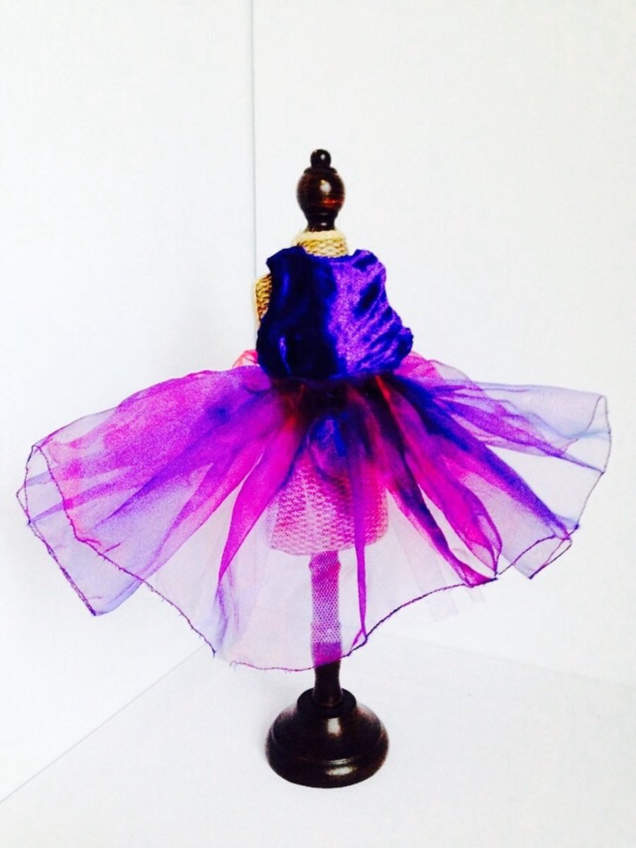 Saturday's Special Offer - Party dress to fit a 42 cm doll 