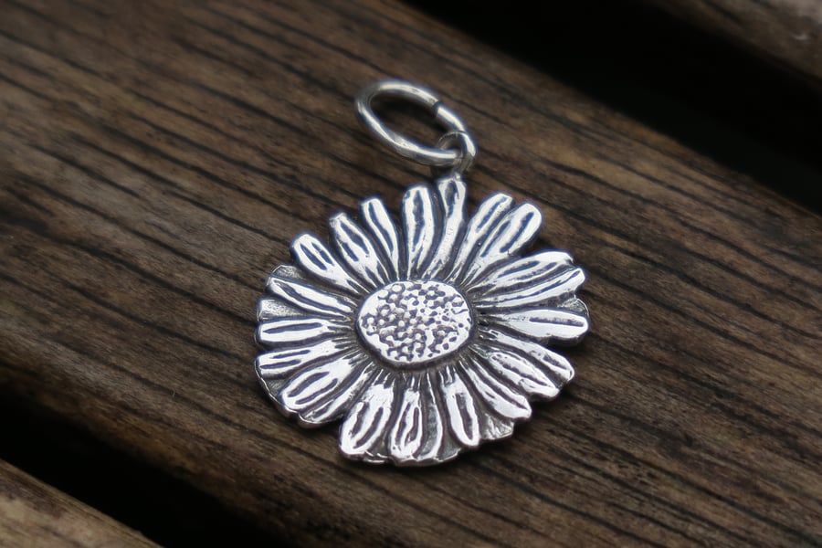 Daisy Flower Pendant, Sterling Silver Flower Pendant, Daisy Jewellery