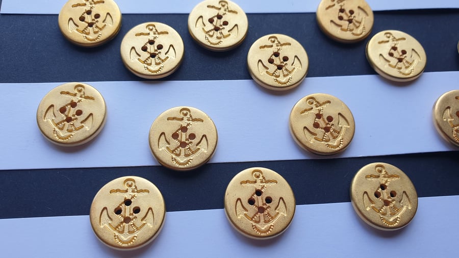 20mm Matt Gold anchor button lightweight