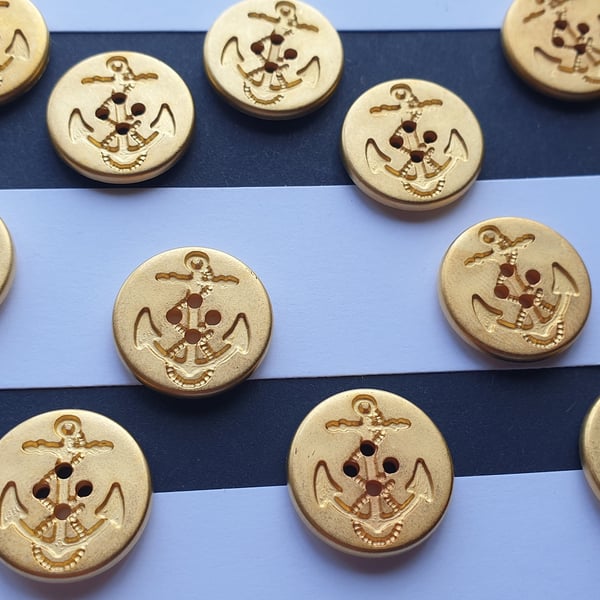 20mm Matt Gold anchor button lightweight