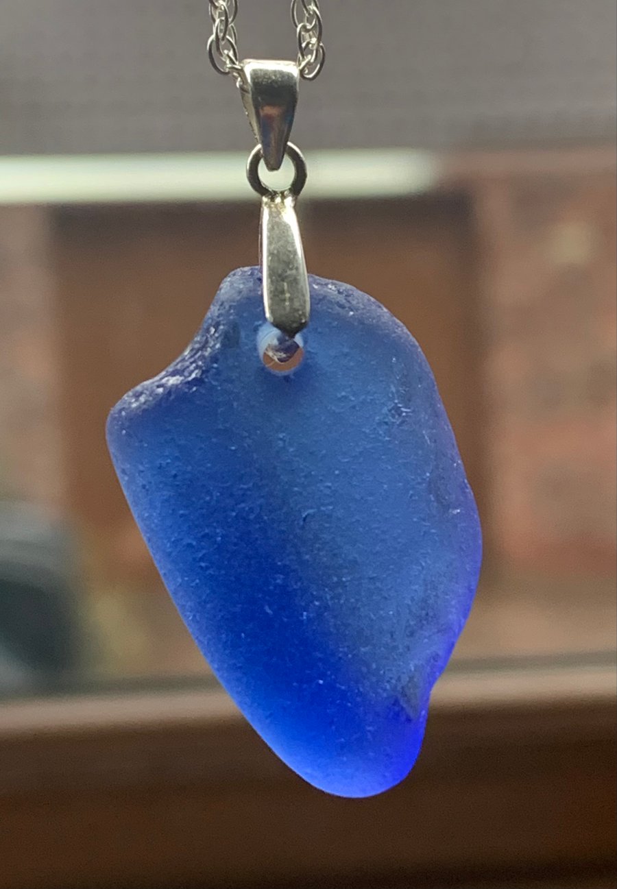 Sterling silver and cobalt blue seaglass pendant
