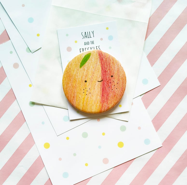 Handmade Peachkin the Peach Pin Badge 58mm - Fruit Pin Badge - Cute Badge