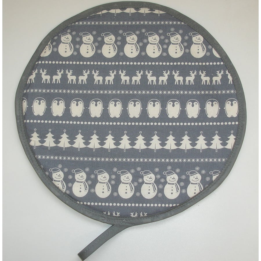 Christmas Aga Hob Lid Mat Pad Hat Round Cover Snowman Penguin Tree Grey