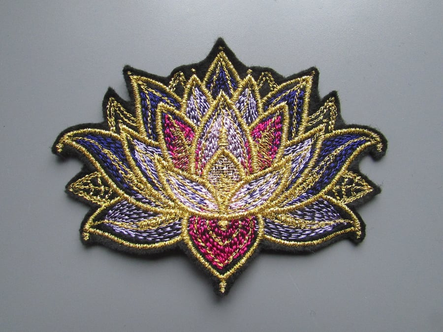 Lotus Flower Embroidered Sew on Applique Patch