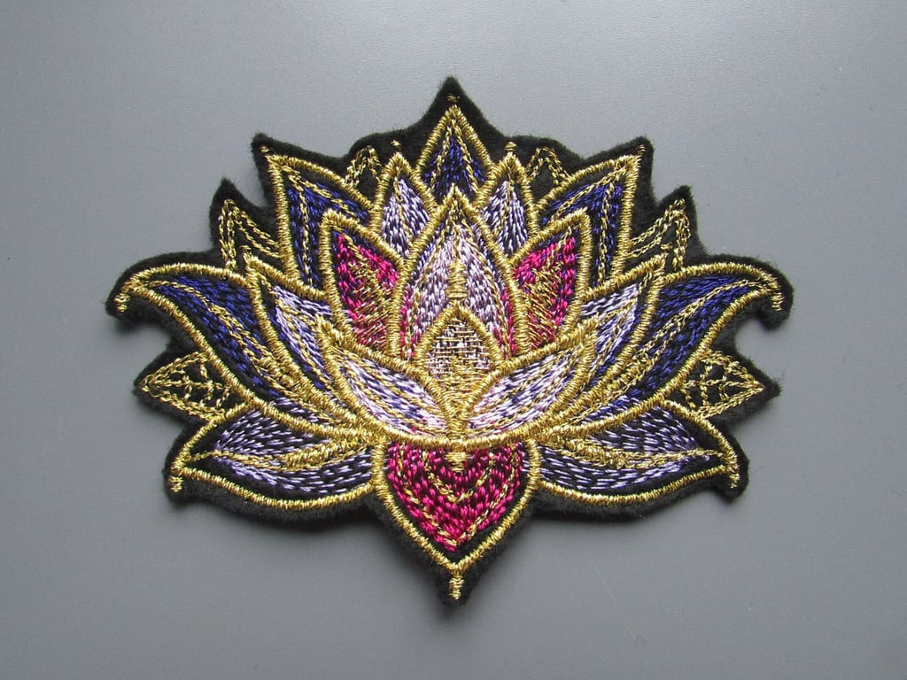 Lotus Flower Embroidered Sew on Applique Patch