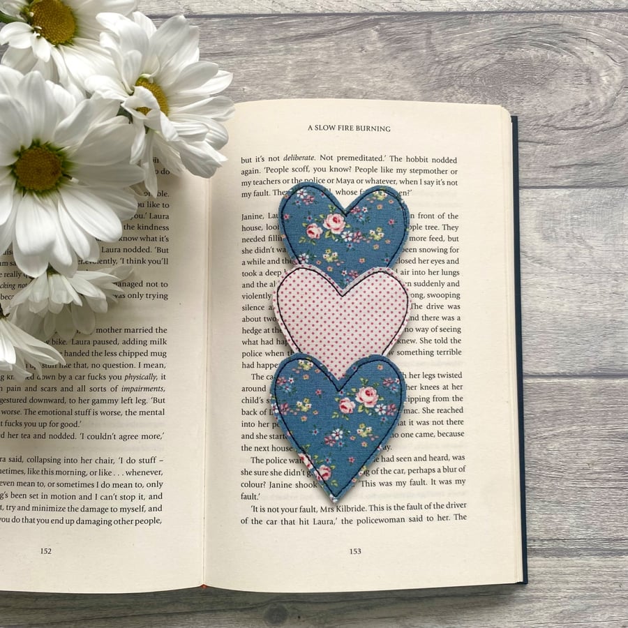 Bookmark, heart trio bookmark