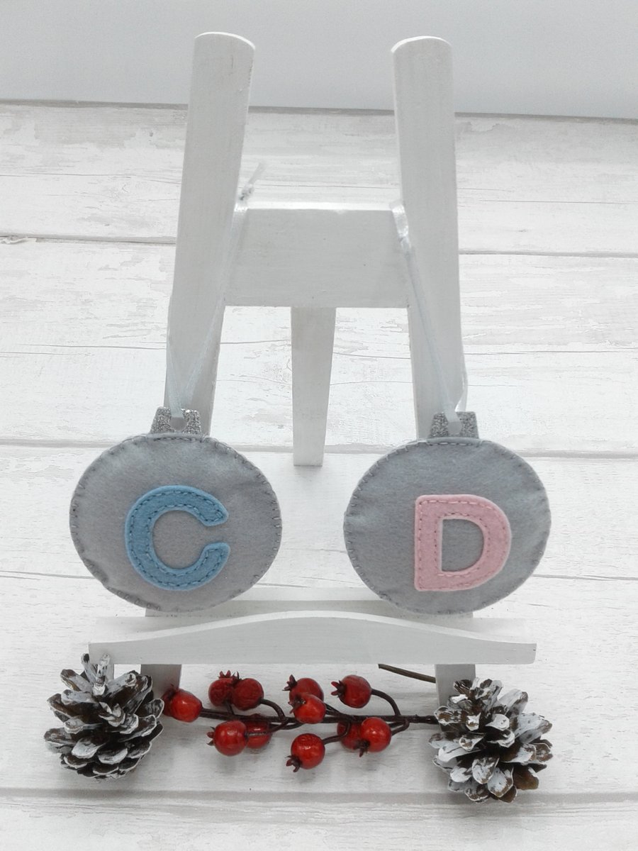 Personalised Christmas decoration. Bauble Christmas decoration. Felt decoration.