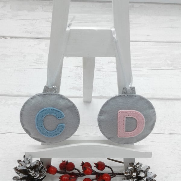 Personalised Christmas decoration. Bauble Christmas decoration. Felt decoration.