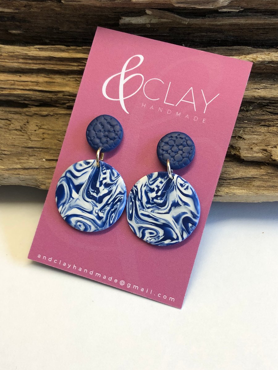 Circular Navy & White Earrings