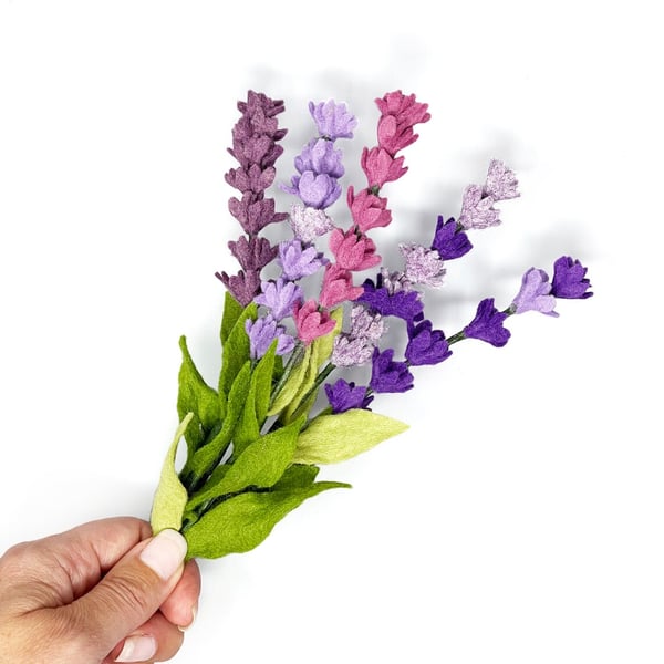 The Crafty Kit Company 'Lavender'  Felt Craft Kit