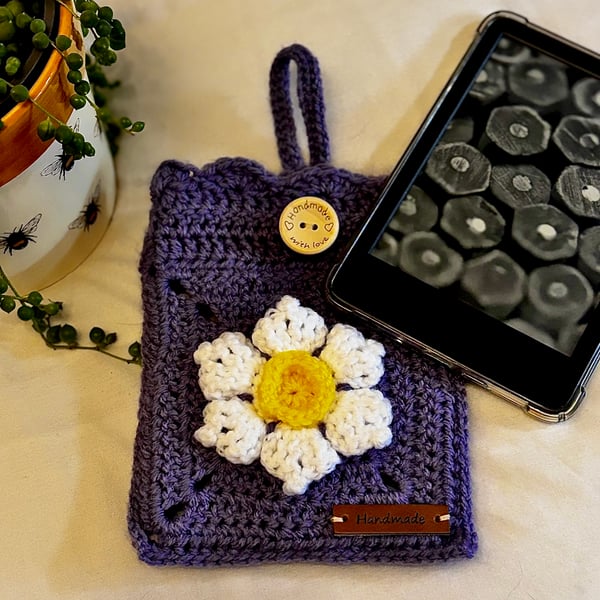 Crochet Kindle Cover