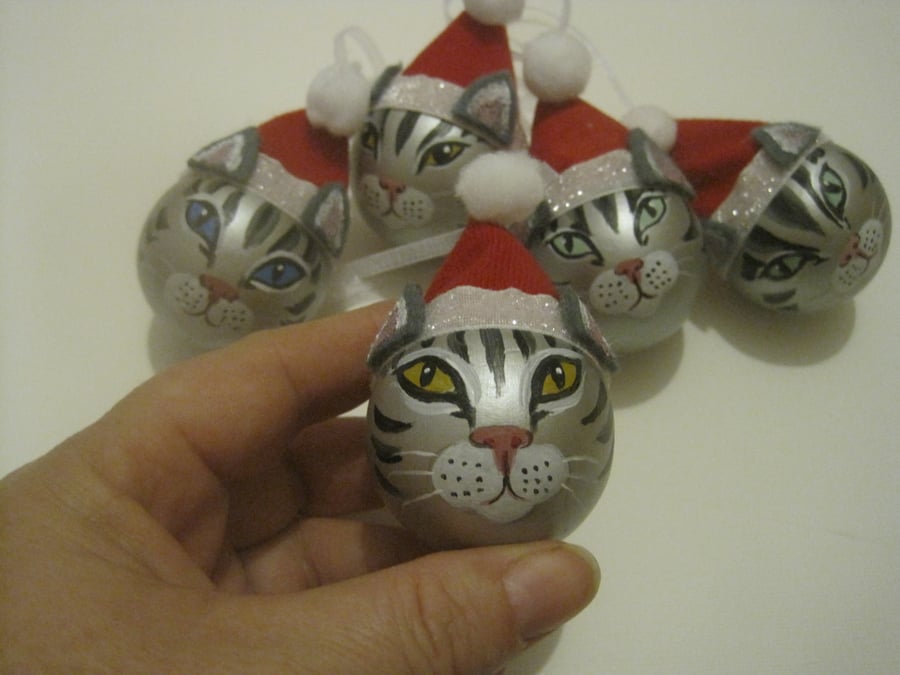 5 x Grey Tabby Cat Christmas Tree Bauble Decorations Hand Painted 