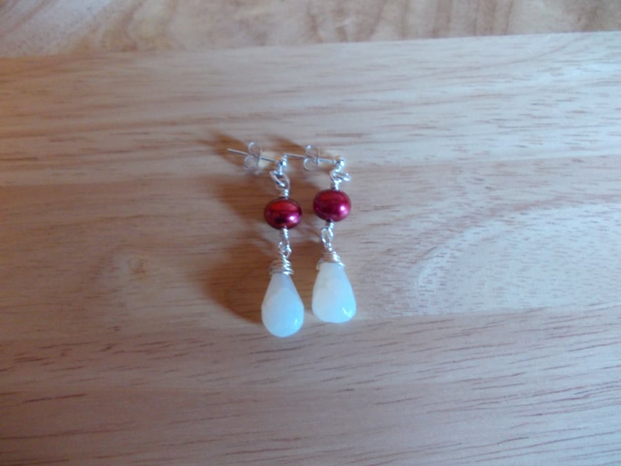 Maroon freshwater cultured pearl and white opal drop earrings