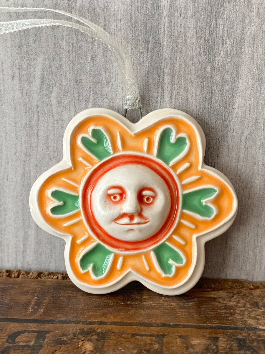 Moonflower pottery decoration bright