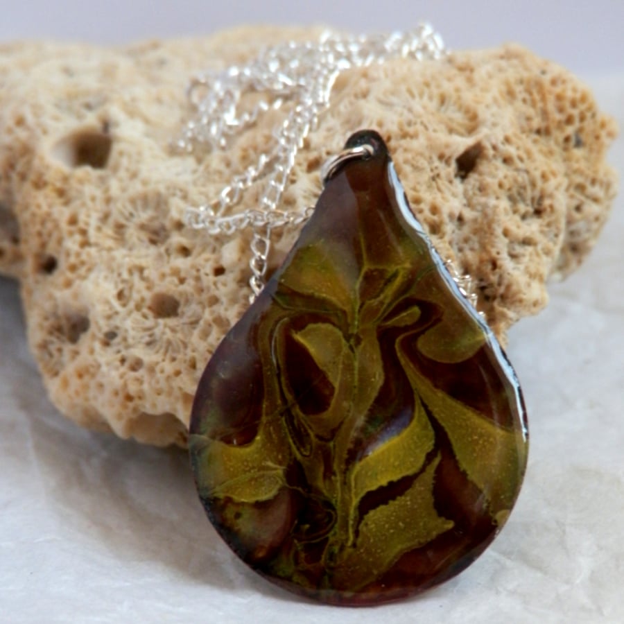 chocolate and gold scrolled teardrop pendant
