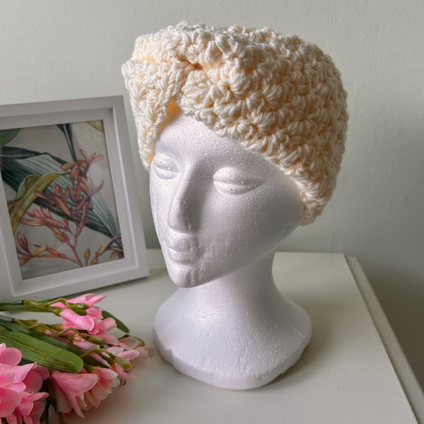 Cosy Crochet Twist Headband