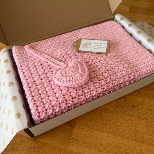New Handmade Baby Blanket – Soft Pink– Premium Aran