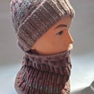 Lovely soft hand knitted Neck warmer and hat
