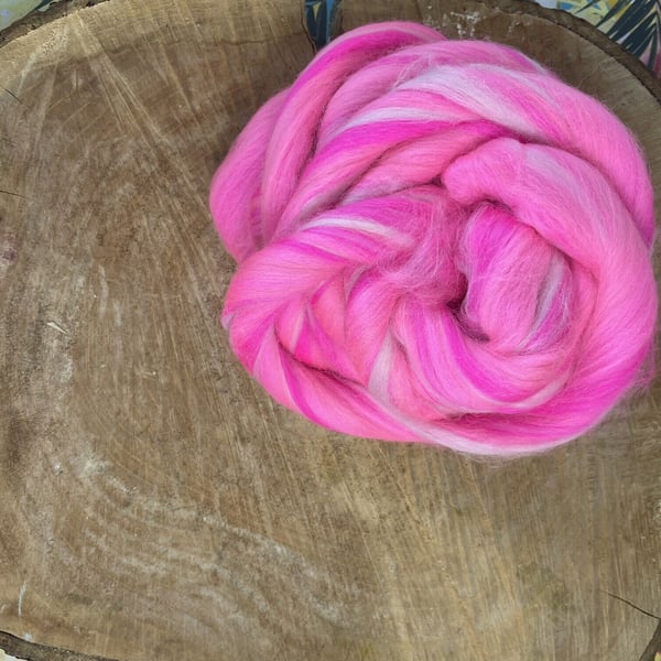 Pink stripy Merino wool blend