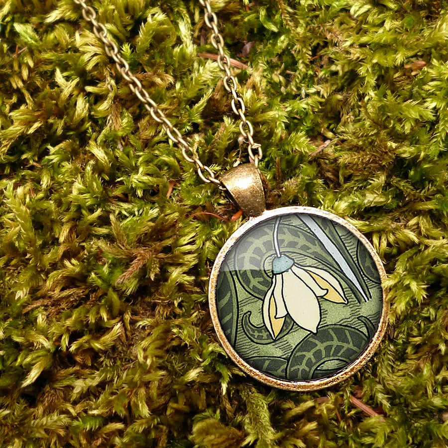 Snowdrop Large Necklace (AN05)