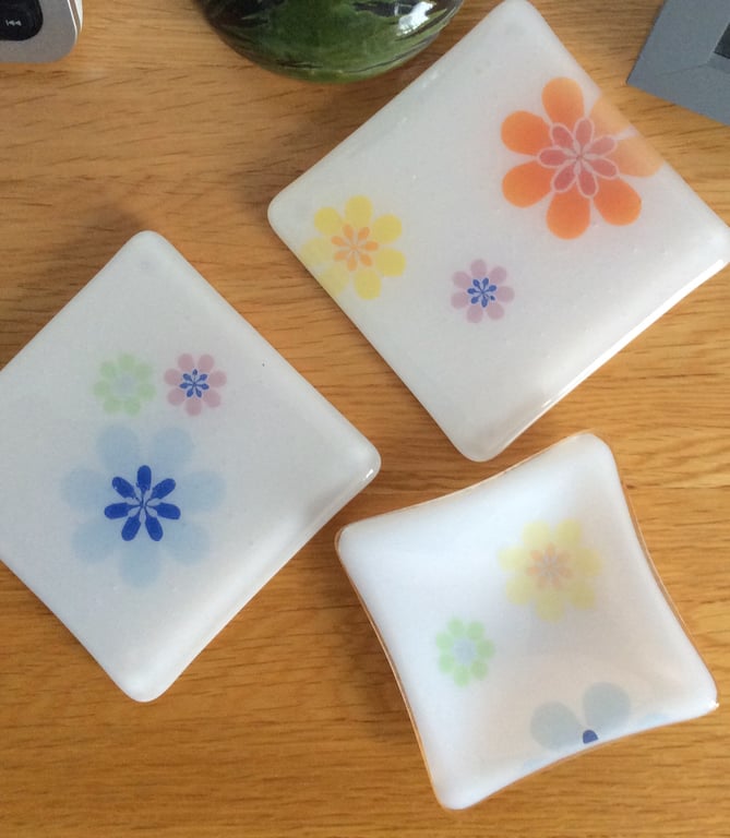 Fused Glass Floral Trinket Dish & Coaster Set