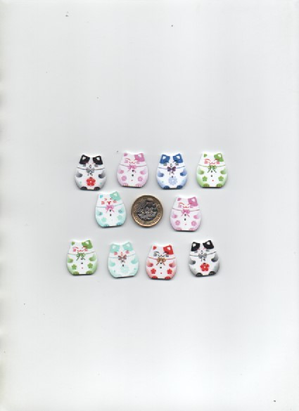 ChrissieCraft 10 assorted stylised JAPANESE wooden CAT craft buttons CLEARANCE