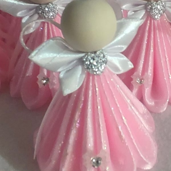 Ribbon Angel