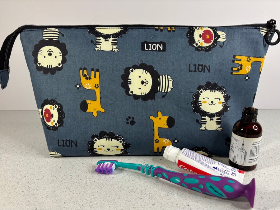 Child’s washbag. Child’s toiletries bag.