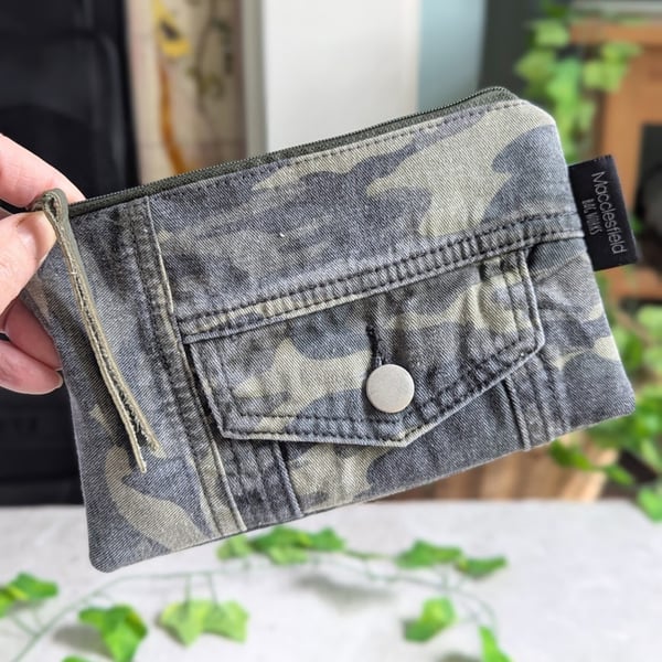 Camo Purse Pouch Purse, Pencil Case or Makeup Bag with Jeans Pocket