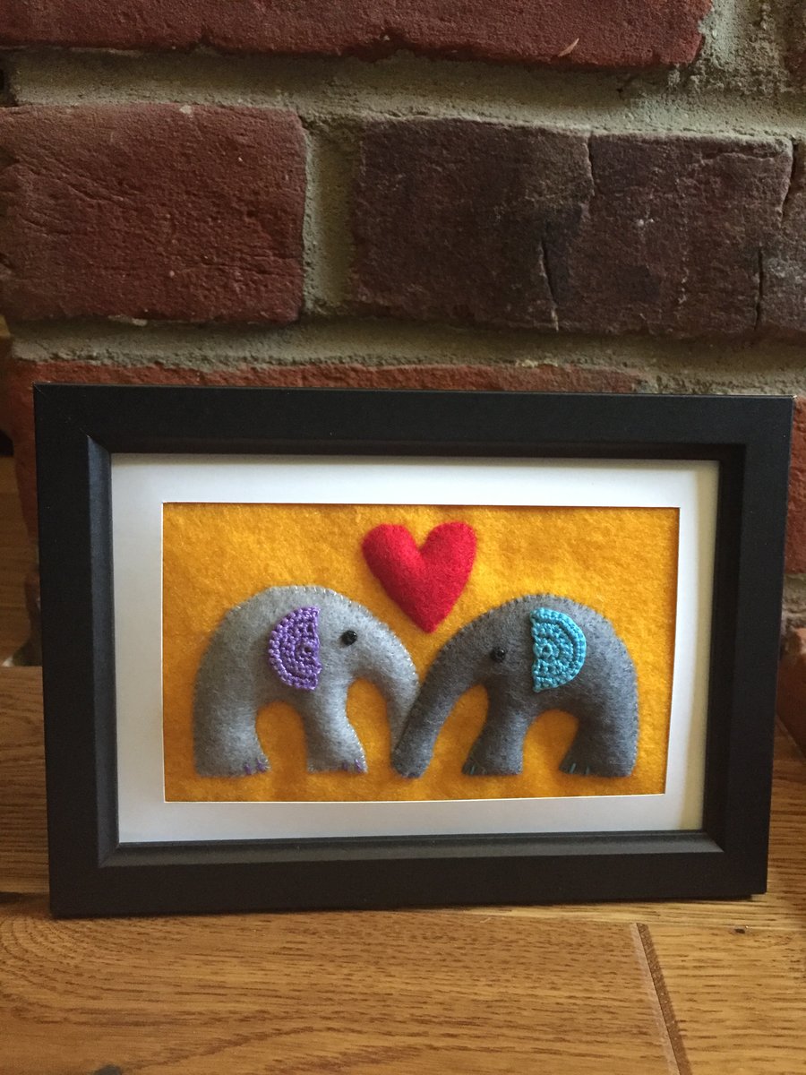Elephants in love - felt picture