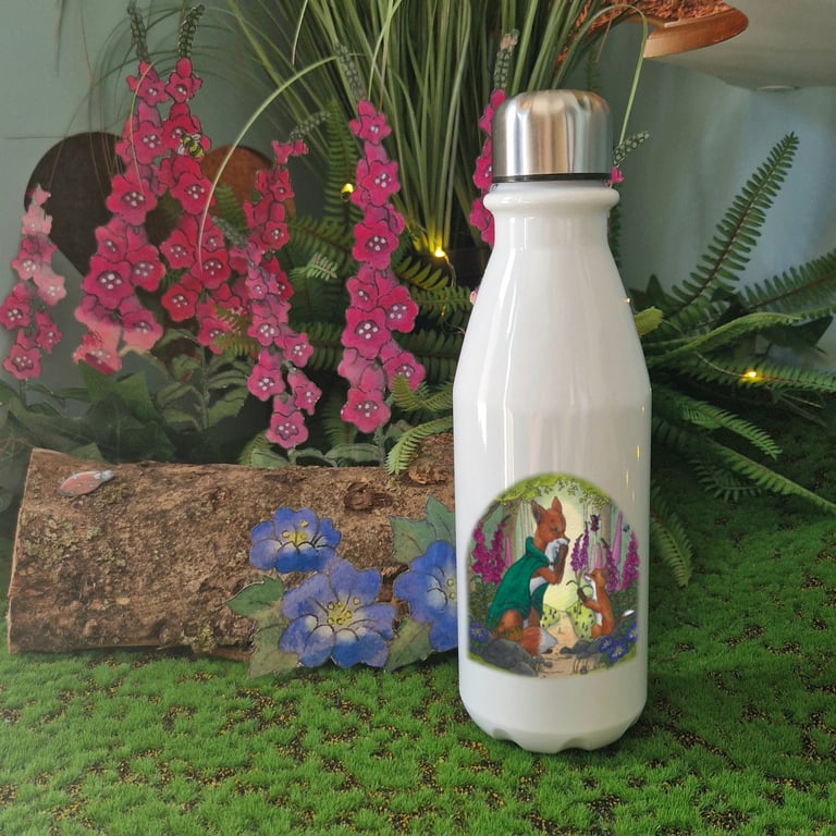 ‘Finn’s Gift of Gloves’ Personalised Water Bottle with Poem