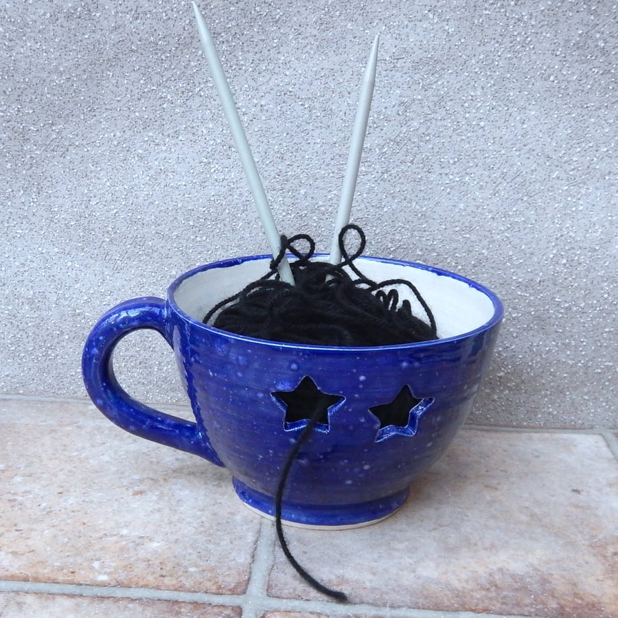 Yarn bowl knitting crochet wool hand thrown ceramic pottery handmade