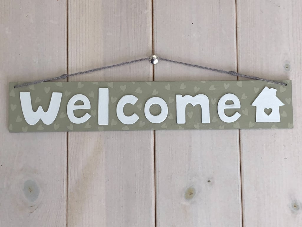 Hanging Door Sign "Welcome"