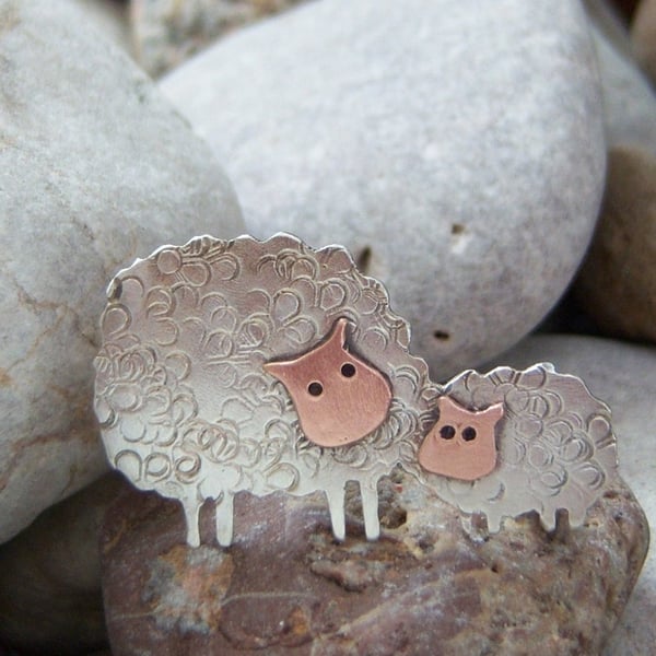 Sheep and lamb brooch in sterling silver