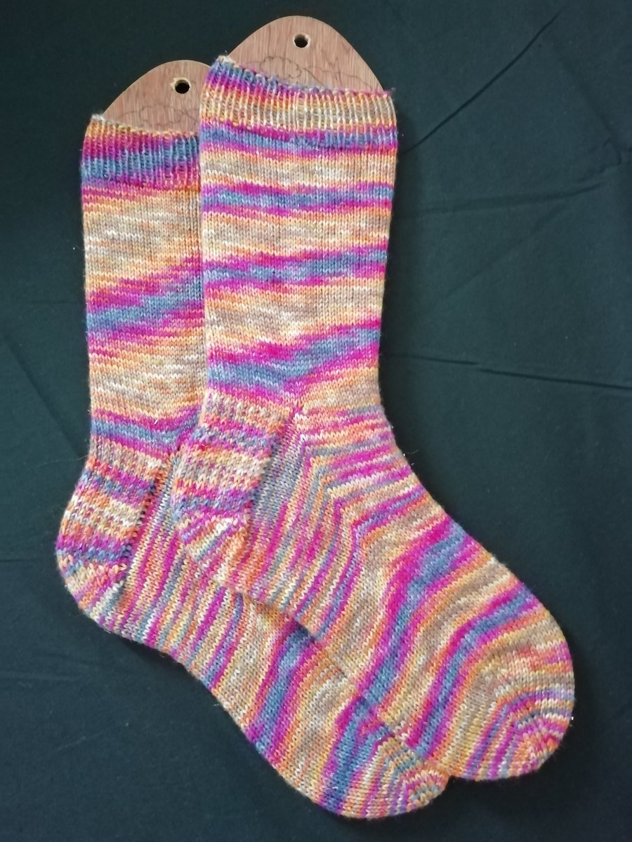 Socks, Luxury hand knitted Merino cashmere, MEDIUM Size 5-6 