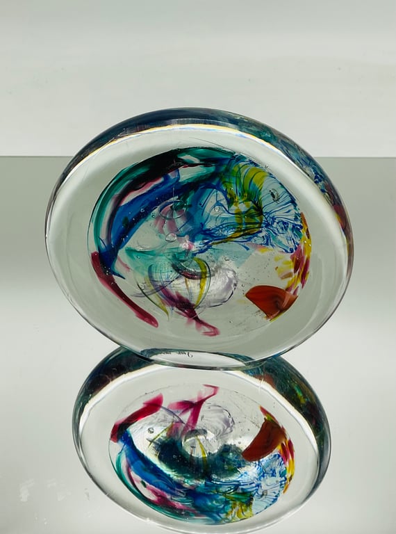 Upright Cosmos Weight