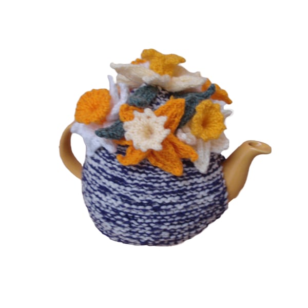 Knitted 4-6 Cup Tea Cosy With A Bunch Crochet Spring Daffodils On Top (R900)