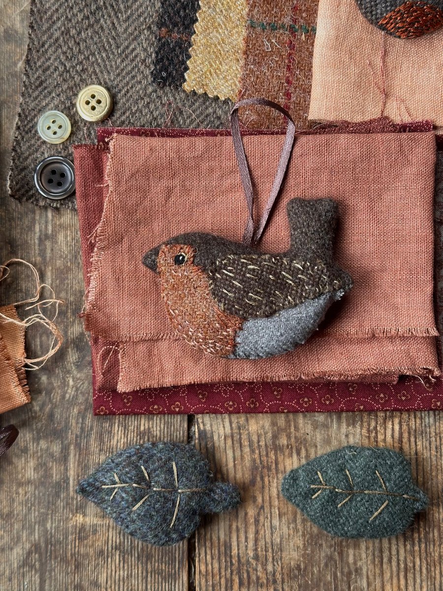 Embroidered Robin Christmas Decoration - British Wool