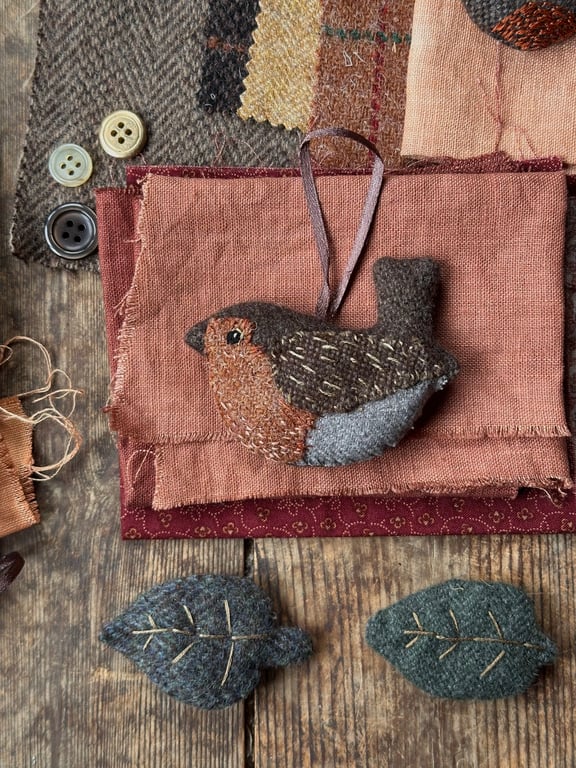 Embroidered Robin Christmas Decoration - British Wool