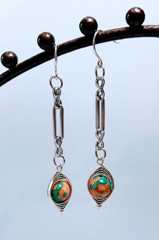 Silver Paperclip Chain Bead Earrings.