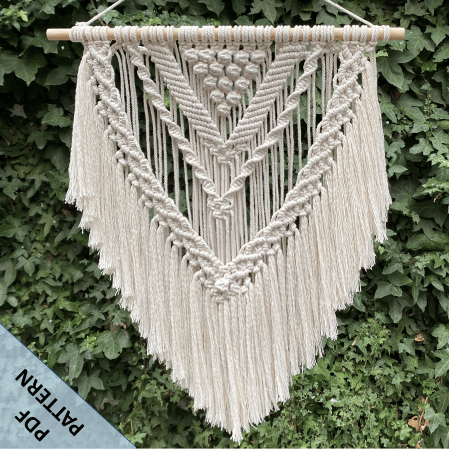 Macrame Wall Hanging Pattern - Jewel Design