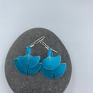 Double ginkgo aluminium earrings in turquoise 