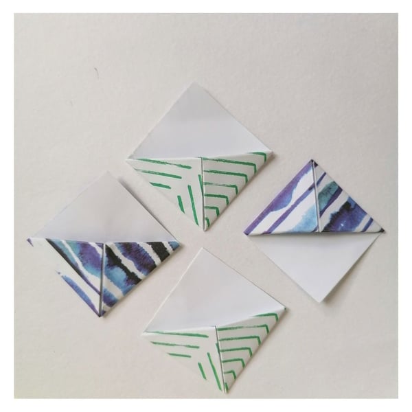 Set of 4 Handmade Japanese Origami Book Corners - 2 Green Stripe & 2 Blue Water