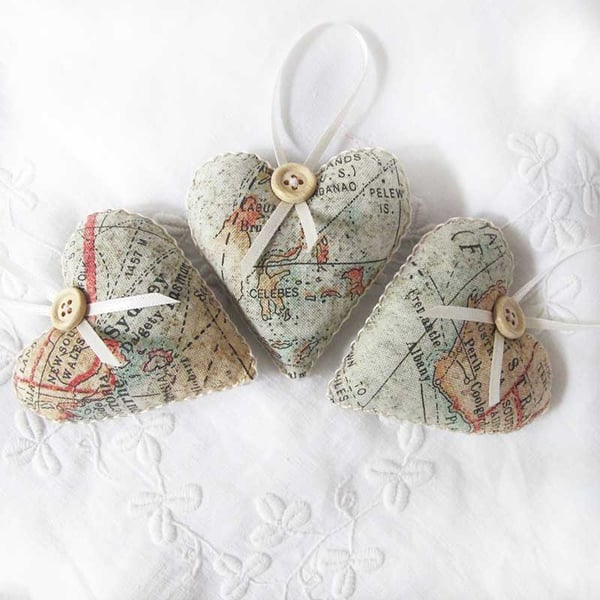 SET OF 3 LAVENDER BAGS - MAPS TRAVEL TIM HOLTZ FABRIC