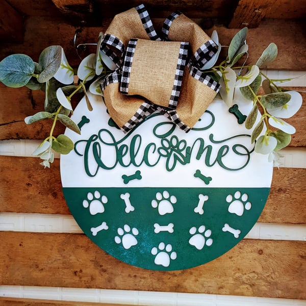 Welcome farmhouse sign - vintage wooden sign dogs