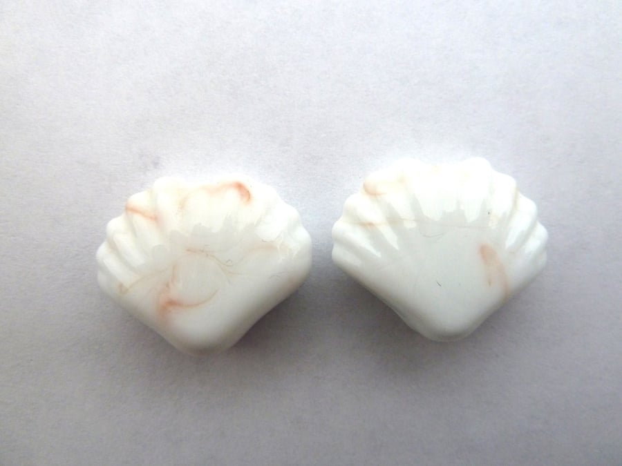 white shells lampwork beads