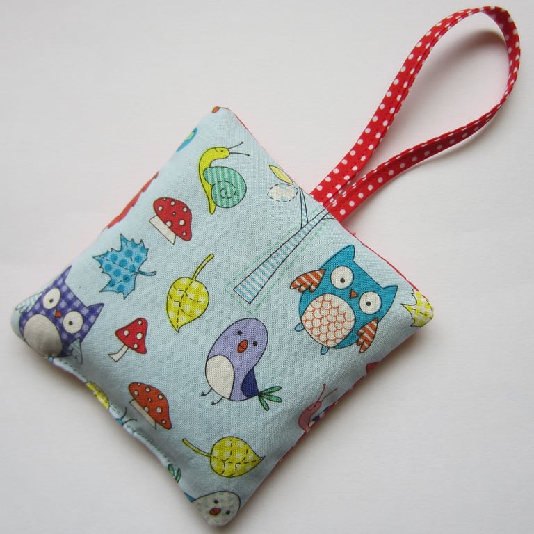 Lavender Bag with Red Spotty Owl and Bird Design
