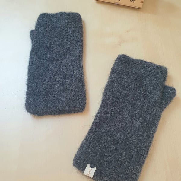 Knitted alpaca mittens,  Anthracite wool mittens,  Fingerless gloves 